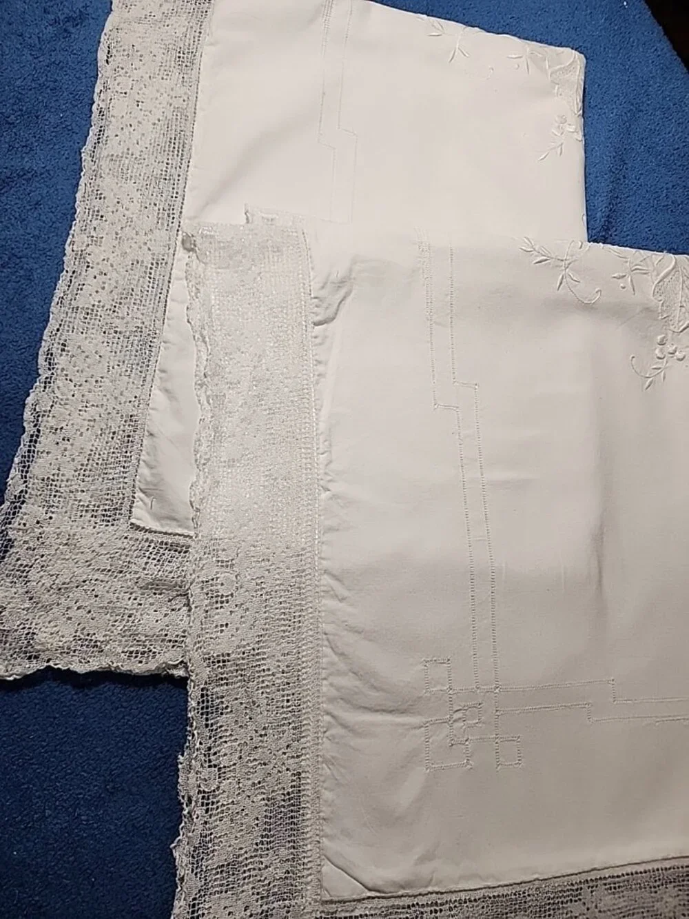 2 Lace Trimmed Embroidered Embellished White Cotton Victorian Pillow Shams Large
